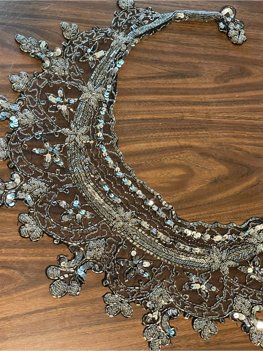 Vintage Silver & Black Sequin Lace Appliqué Necklace Collar capelet